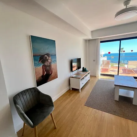 Beachfront Penthouse Luxury *